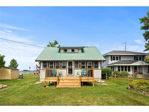 120 Ross Lane, Erieau, ON 