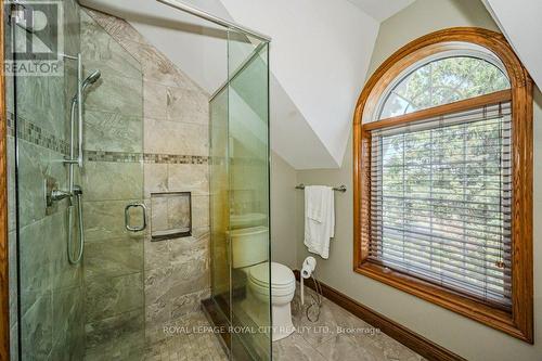 8108 Wellington Rd 22, Centre Wellington, ON - Indoor Photo Showing Bathroom