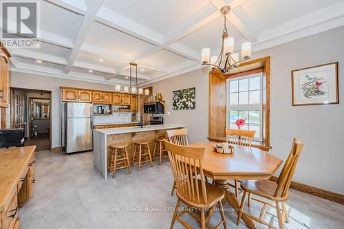 8108 Wellington Rd 22, Centre Wellington, ON - Indoor Photo Showing Dining Room