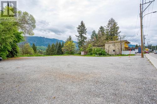 1445 Columbia  Avenue, Castlegar, BC 