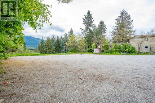 1445 Columbia  Avenue, Castlegar, BC 