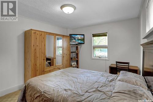 2345 Elphinstone Street, Regina, SK - Indoor Photo Showing Bedroom