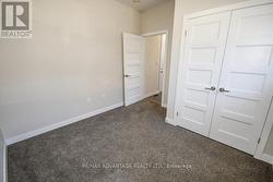 main floor bedroom/office - 