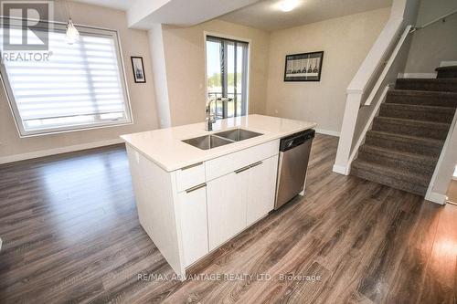 island, built in dish washer - 996 West Village Square, London, ON 