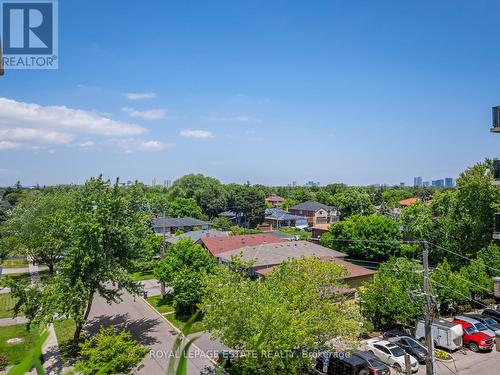 505 - 778 Sheppard Avenue W, Toronto (Bathurst Manor), ON - Outdoor With View