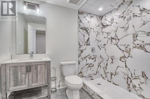 9392 Bayview Avenue, Richmond Hill (Observatory), ON - Indoor Photo Showing Bathroom