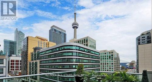 711&712 - 36 Blue Jays Way, Toronto (Waterfront Communities), ON - Outdoor