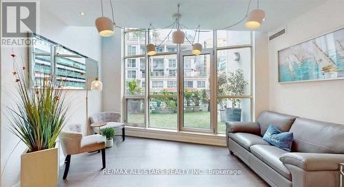 711&712 - 36 Blue Jays Way, Toronto (Waterfront Communities), ON - Indoor