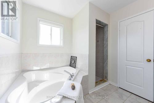 1 Hillsburgh Drive, Brampton (Fletcher'S Meadow), ON - Indoor Photo Showing Bathroom