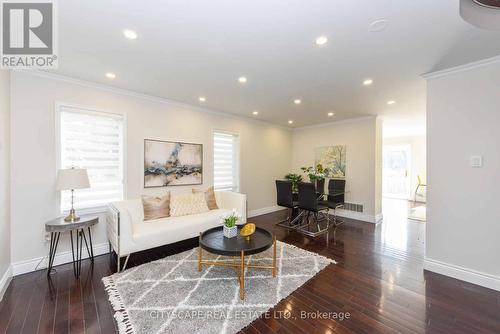 1 Hillsburgh Drive, Brampton (Fletcher'S Meadow), ON - Indoor Photo Showing Living Room