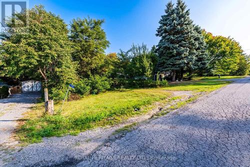 7122 Sidey Drive, Hamilton Township, ON 