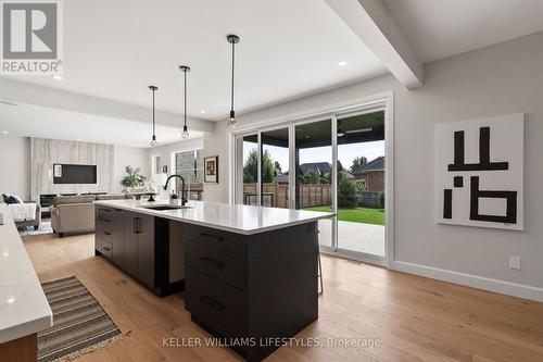 163 Westbrook Drive, Middlesex Centre (Kilworth), ON - Indoor Photo Showing Kitchen