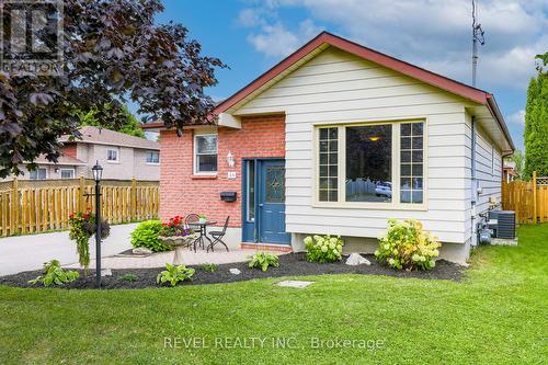 18 Denniston Street, Kawartha Lakes (Lindsay), ON - Outdoor With Deck Patio Veranda