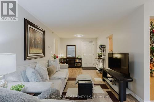 109 - 841 Battell Court, Cobourg, ON - Indoor Photo Showing Living Room