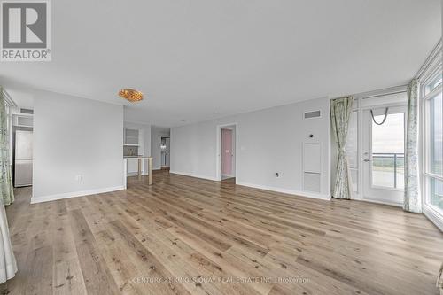 3510 - 25 Telegram Mews, Toronto, ON - Indoor Photo Showing Other Room