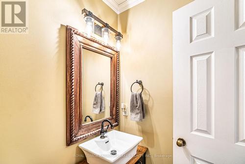 929 Eldon Road, Kawartha Lakes (Oakwood), ON - Indoor Photo Showing Bathroom