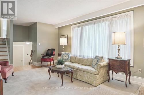 468 Anthony Drive, Oakville (Old Oakville), ON - Indoor Photo Showing Living Room