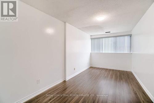 180 - 1395 Williamsport Drive, Mississauga (Applewood), ON - Indoor Photo Showing Other Room