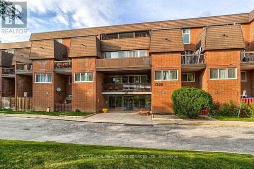 180 - 1395 Williamsport Drive, Mississauga (Applewood), ON - Outdoor