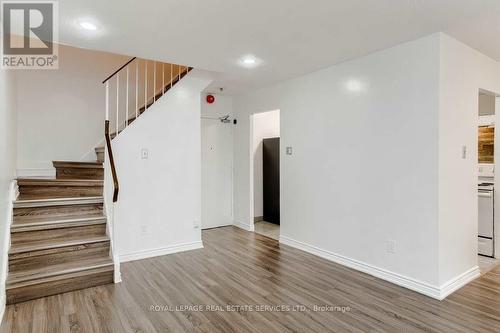 180 - 1395 Williamsport Drive, Mississauga (Applewood), ON - Indoor Photo Showing Other Room