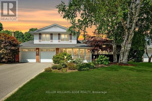 3159 South Drive, Burlington, ON - Outdoor With Facade