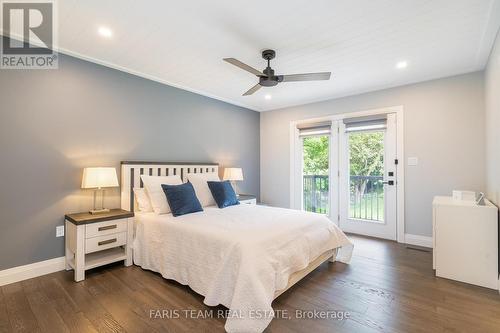 1171 North Shore Drive, Innisfil, ON - Indoor Photo Showing Bedroom