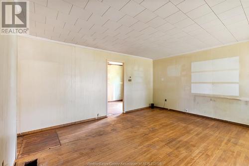 2233 Elsmere, Windsor, ON - Indoor Photo Showing Other Room