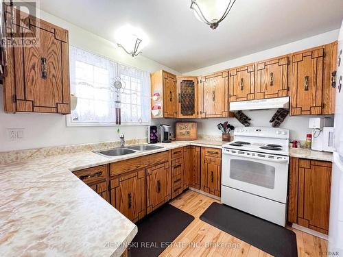 367 Timmins Avenue, Black River-Matheson, ON - Indoor Photo Showing Kitchen With Double Sink