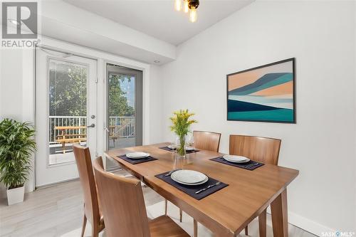 1611 Pascoe Crescent, Moose Jaw, SK - Indoor Photo Showing Dining Room