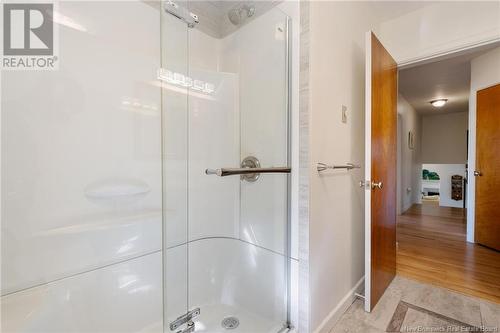 12 Athlone Avenue, Moncton, NB - Indoor Photo Showing Bathroom