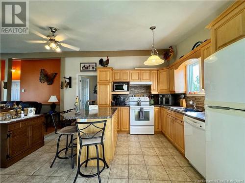 188 Bellevue Street, Edmundston, NB - Indoor Photo Showing Kitchen