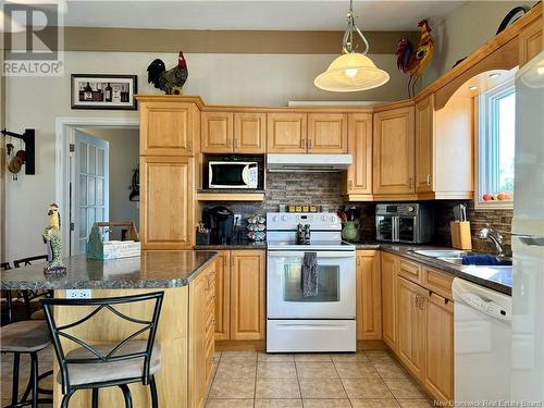 188 Bellevue Street, Edmundston, NB - Indoor Photo Showing Kitchen