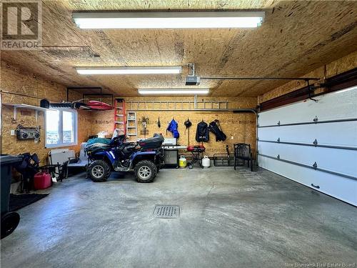 188 Bellevue Street, Edmundston, NB - Indoor Photo Showing Garage