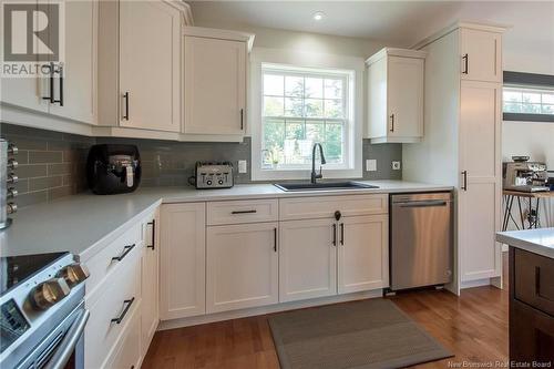 180 Country Wood Lane, Richibucto Road, NB - Indoor Photo Showing Kitchen