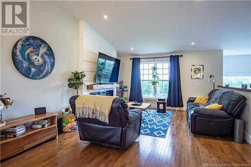 180 Country Wood Lane, Richibucto Road, NB - Indoor Photo Showing Living Room