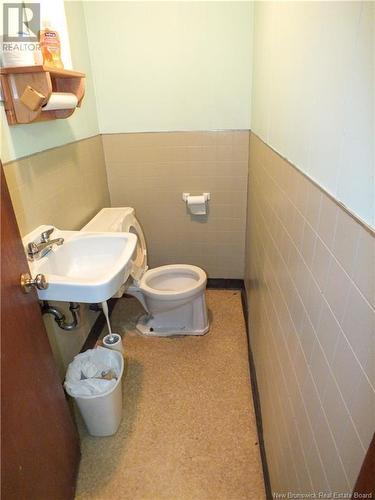 152 Church Street, Bath, NB - Indoor Photo Showing Bathroom