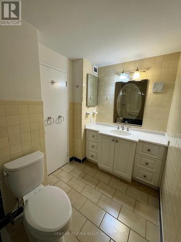 534 - 21 Dale Avenue, Toronto (Rosedale-Moore Park), ON - Indoor Photo Showing Bathroom