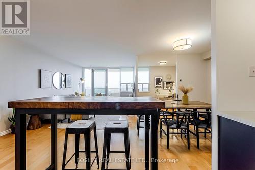 1510 - 15 Torrance Road, Toronto (Eglinton East), ON - Indoor Photo Showing Dining Room