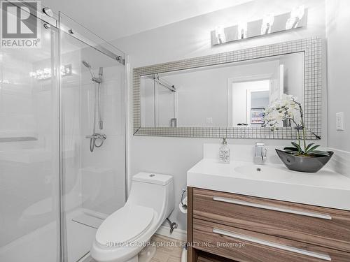 243 Sylvan Avenue, Toronto (Guildwood), ON - Indoor Photo Showing Bathroom