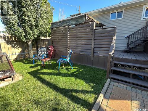 1542 Smith Street, Moose Jaw, SK - Outdoor