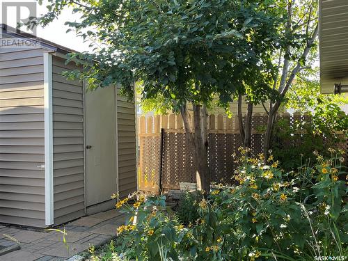 1542 Smith Street, Moose Jaw, SK - Outdoor