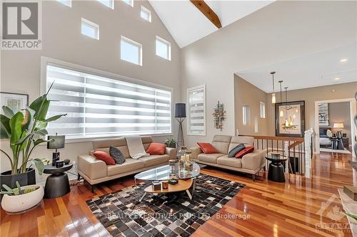 1198 Fieldown Street, Ottawa, ON - Indoor Photo Showing Living Room