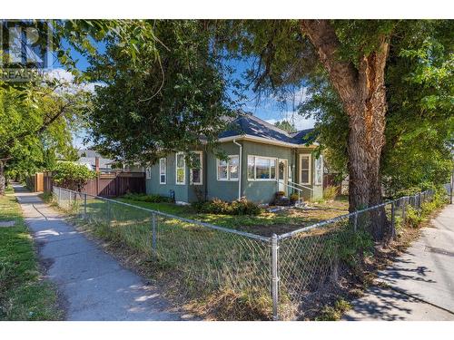 1333 Richter Street, Kelowna, BC - Outdoor