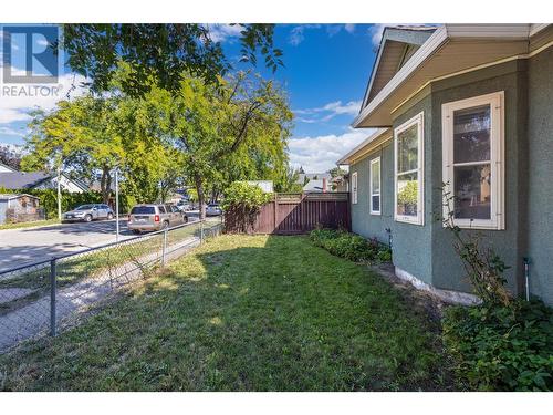 1333 Richter Street, Kelowna, BC - Outdoor