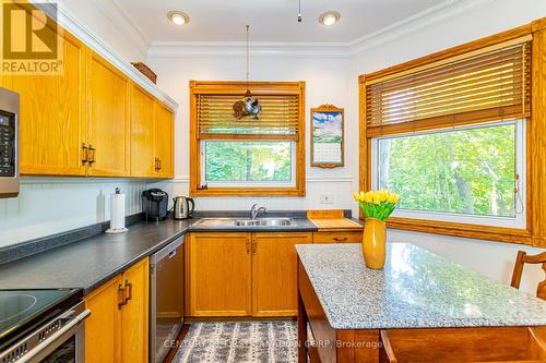 24 - 374 Front Street, Central Elgin (Port Stanley), ON - Indoor Photo Showing Kitchen With Double Sink