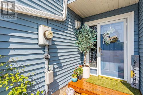 24 - 374 Front Street, Central Elgin (Port Stanley), ON - Outdoor