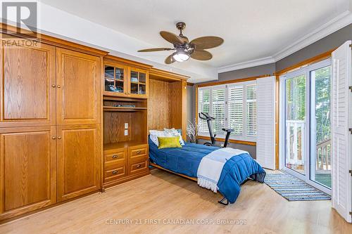 24 - 374 Front Street, Central Elgin (Port Stanley), ON - Indoor Photo Showing Bedroom