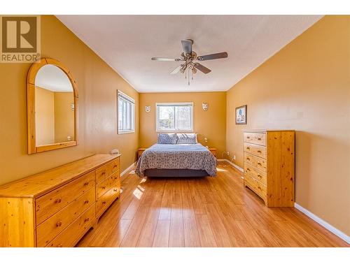 1967 Abbott Street, Kelowna, BC - Indoor Photo Showing Bedroom