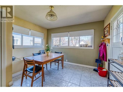 1967 Abbott Street, Kelowna, BC - Indoor Photo Showing Dining Room