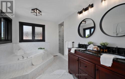 1486 Greenvalley Trail, Oshawa (Taunton), ON - Indoor Photo Showing Bathroom